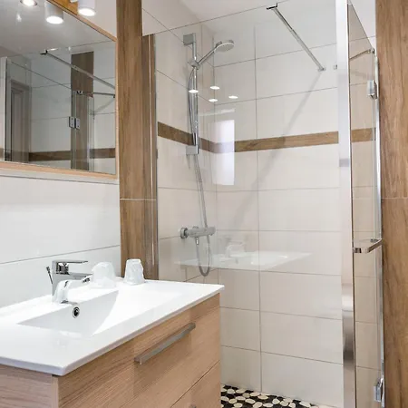 Maison Renovee Au Coeur De : 3 Chambres, Cuisine Equipee, Proche Randonnees Et Alsaciennes - Fr-1-744-11 Casa de Férias Thann